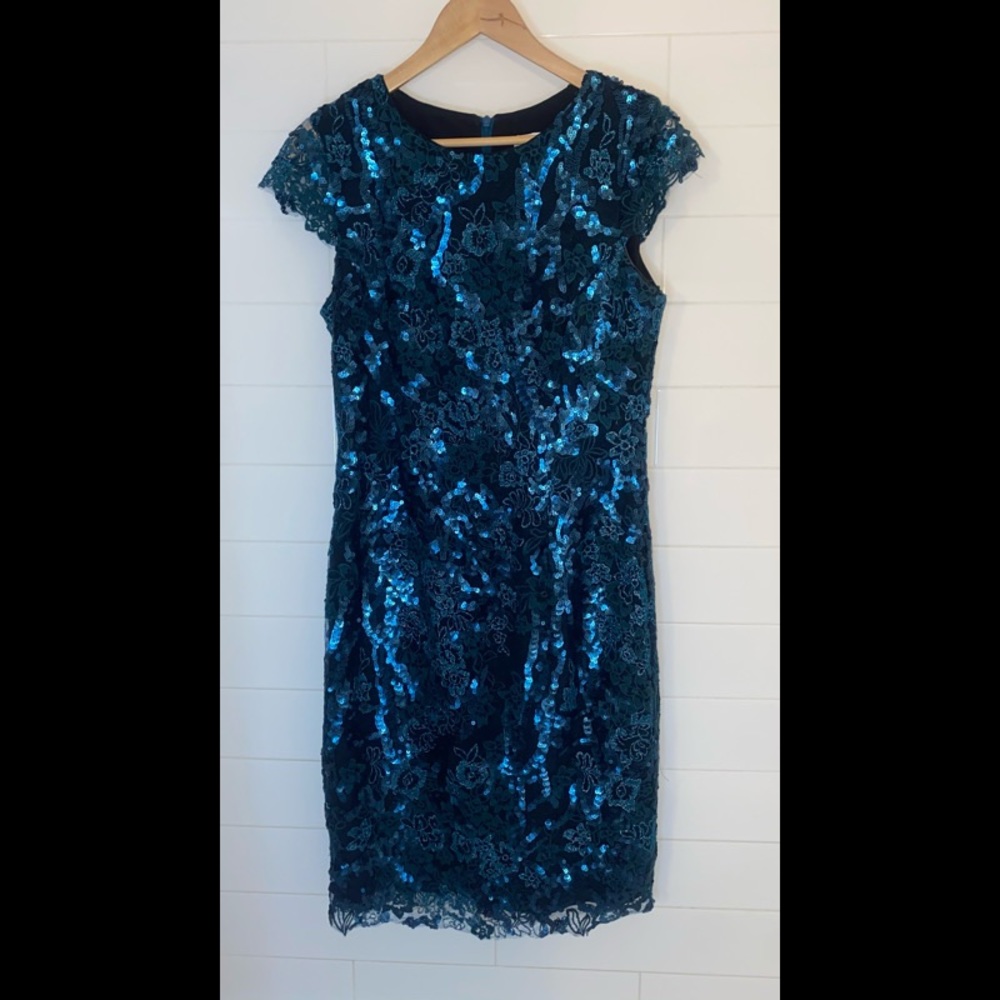 Badgley Mischka Green Midi Dress